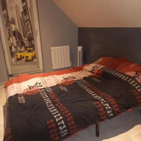 Πανσιόν Loue Λε Μανς