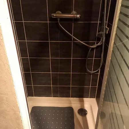 Loue Maison d'hôtes *